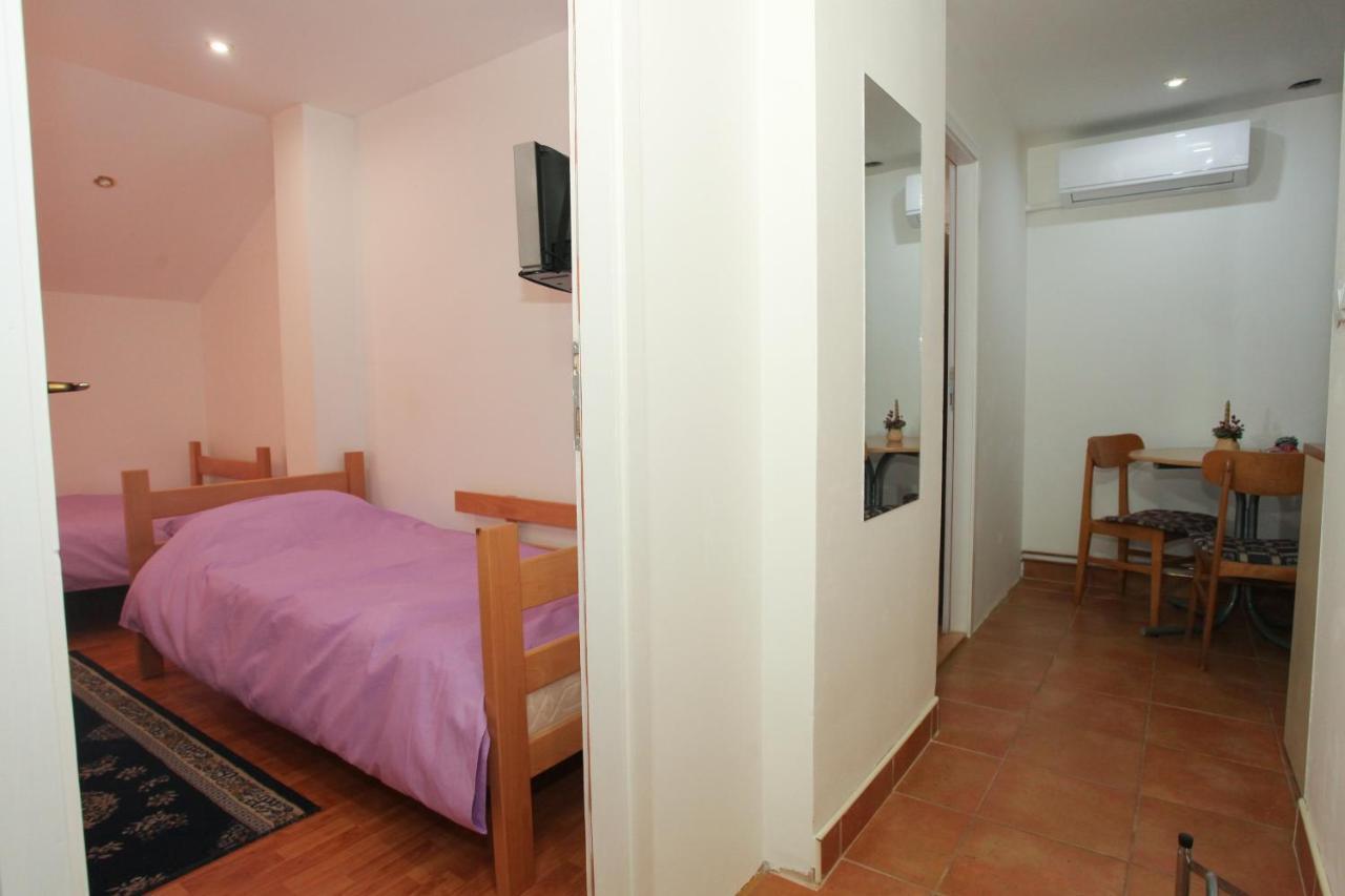 Apartman Carpe Diem 2 Zaječar Exterior foto